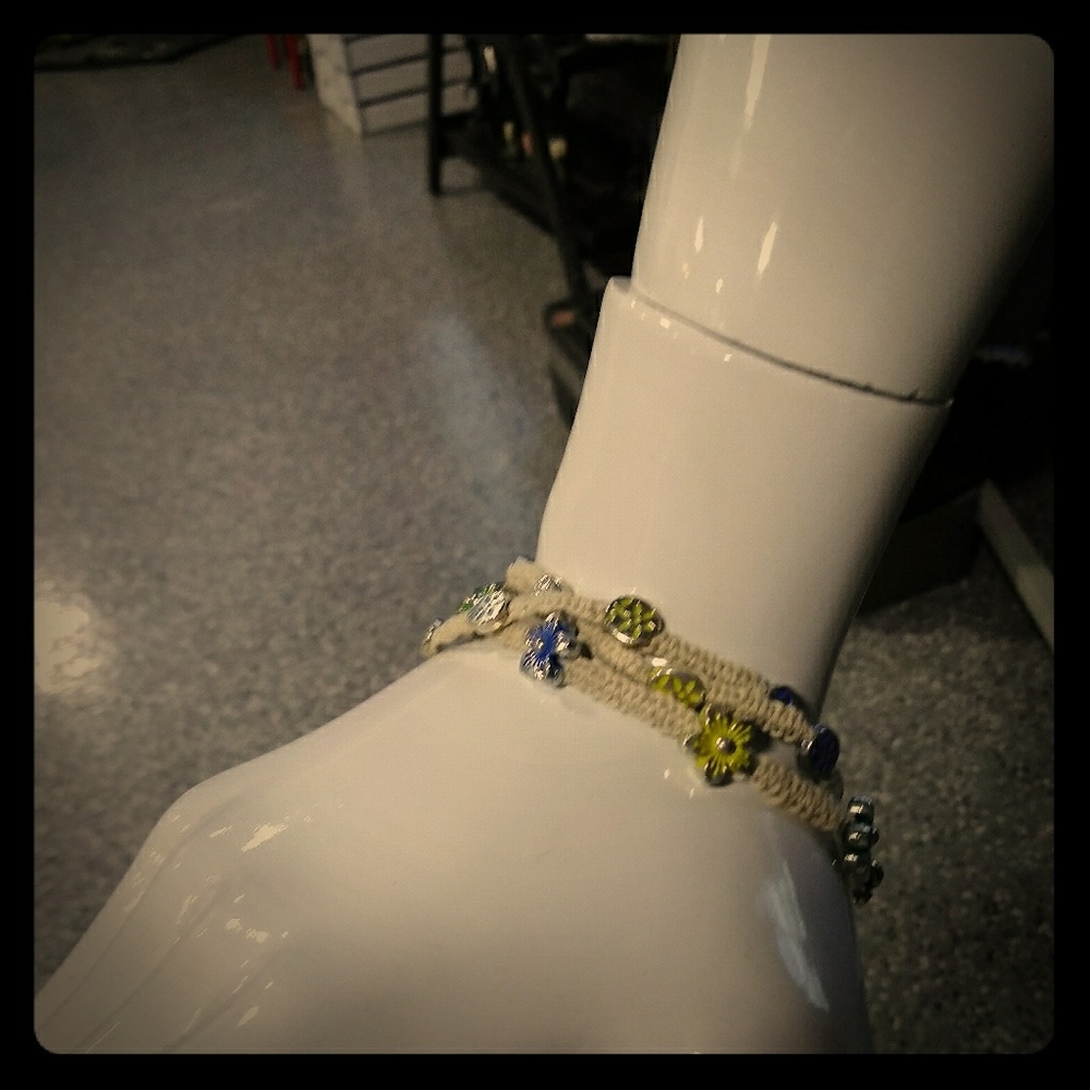 Bracelet